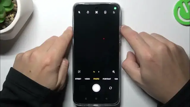 Video thumbnail for How to Change Volume Button Functions on REALME 11 - Camera Settings