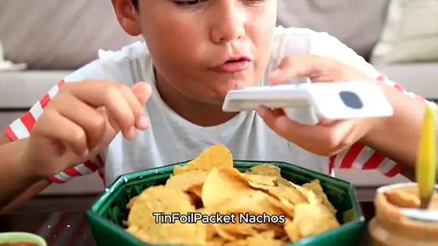 Video thumbnail for Tin-Foil-Packet Nachos Recipe