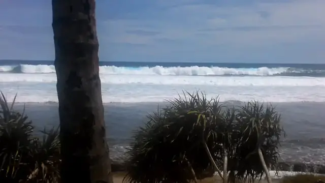 Video thumbnail for Pantai Marang Pesisir Barat Lampung