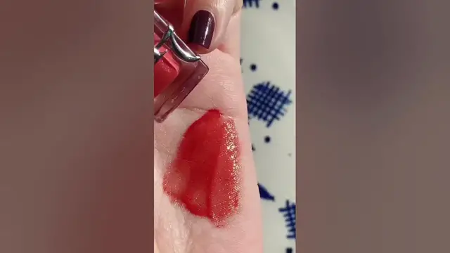 'Video thumbnail for Dior Addict Lip Maximizer  ✨ 024 intense brick'