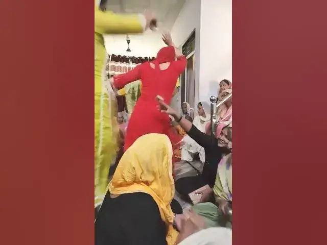 Video thumbnail for गदर डांस,#happy_lokgeet #viral#shortvideo