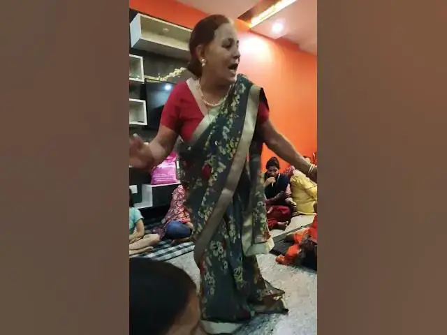 Video thumbnail for तूफानी डांस इस आंटी के आग सब फेल#viral #डांस #shorts #happy_lokgeet