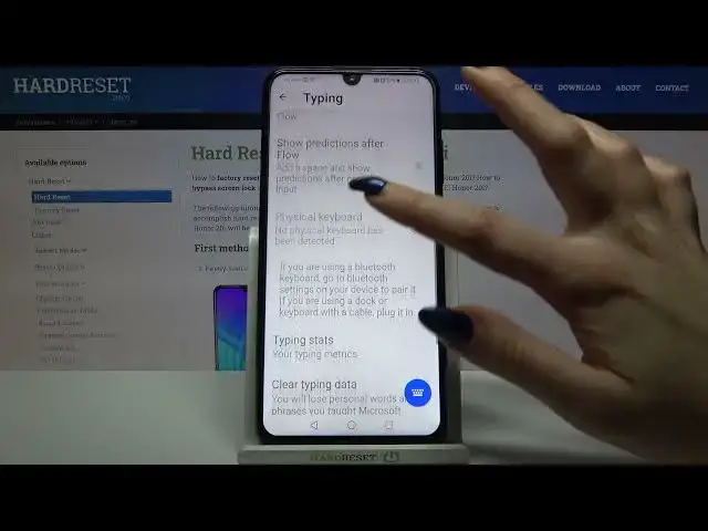 Video thumbnail for How to Enter Text Correction Options in Honor 20i – Keyboard Settings