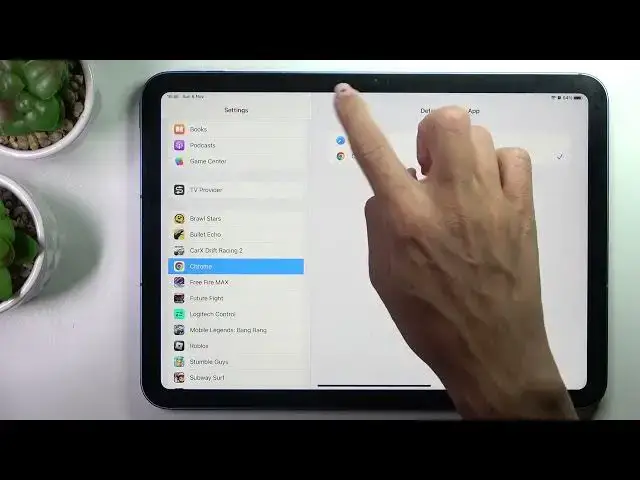 'Video thumbnail for How to Change Default Browser App on the iPad 10th Generation (2022)'