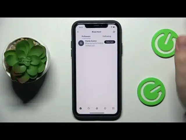 Video thumbnail for How to Soft Block on Twitter - Remove Followers without Notifying Them on Twitter