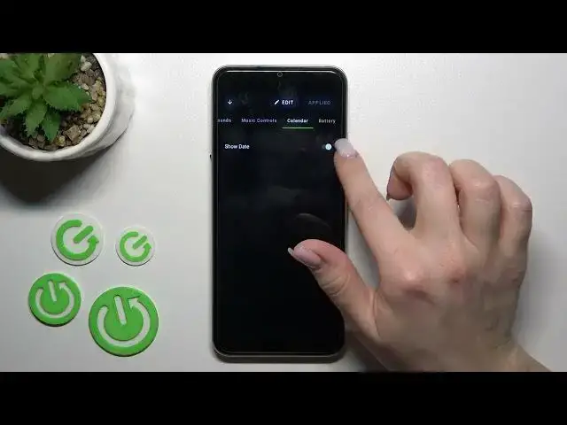 'Video thumbnail for Realme C33 - How To Customize AOD Muviz Edge App'