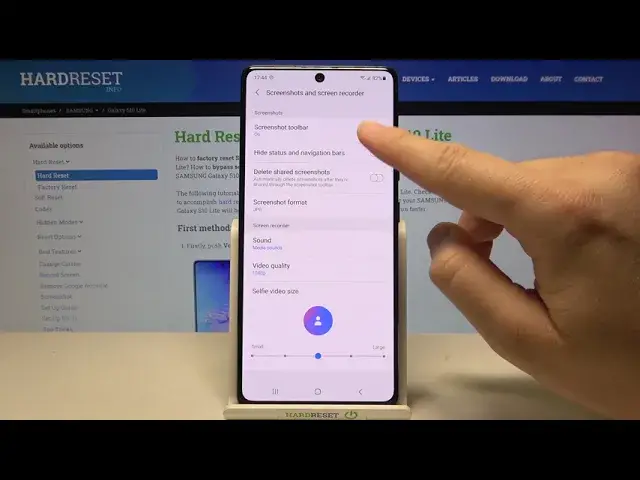 Video thumbnail for How to Hide Status & Navigation Bar on SAMSUNG Galaxy S10 Lite on Screenshots