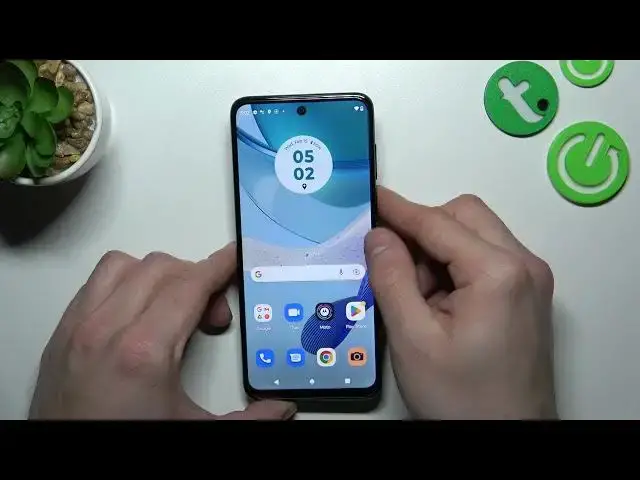 'Video thumbnail for Does the MOTOROLA Moto G53 Device Have a 3.5mm Headphones Jack? Let's Figure Out!'