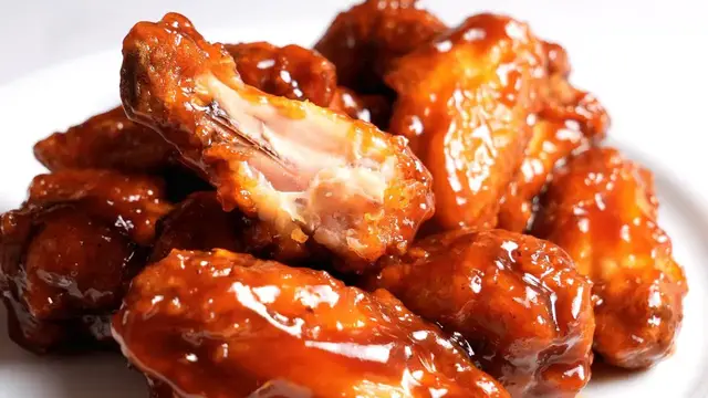 'Video thumbnail for The Best BBQ Chicken Wings'