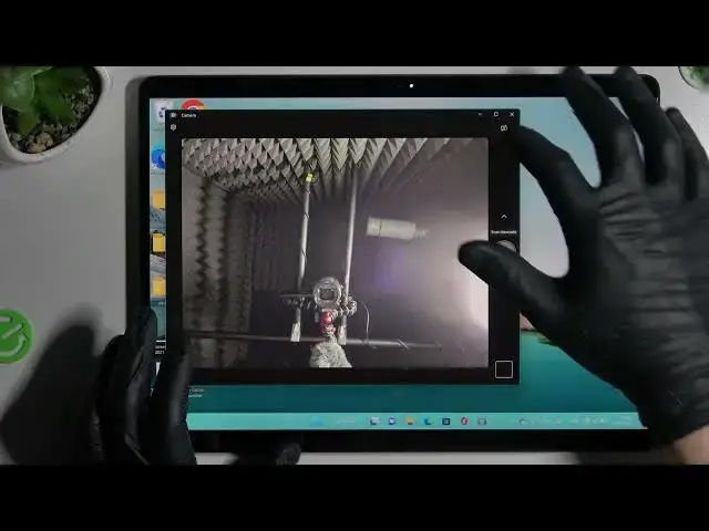 'Video thumbnail for Microsoft Surface Pro X - How To Scan QR'