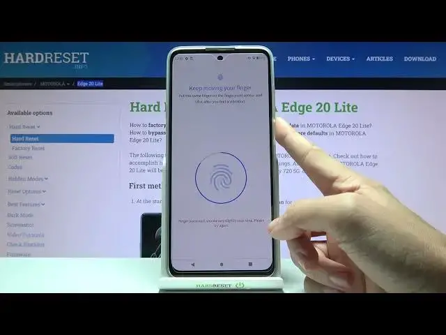 Video thumbnail for How to Add Fingerprint in MOTOROLA Edge 20 Lite – Find Biometrics Section