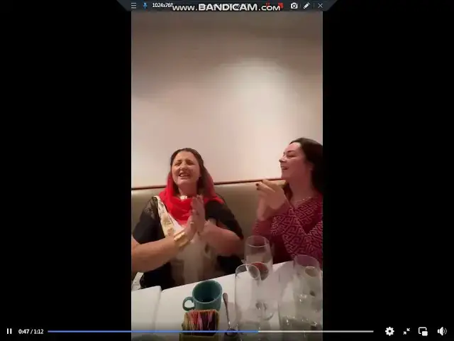 'Video thumbnail for Lindur per te kenduar - Parashqevi Simaku  Live 2024'
