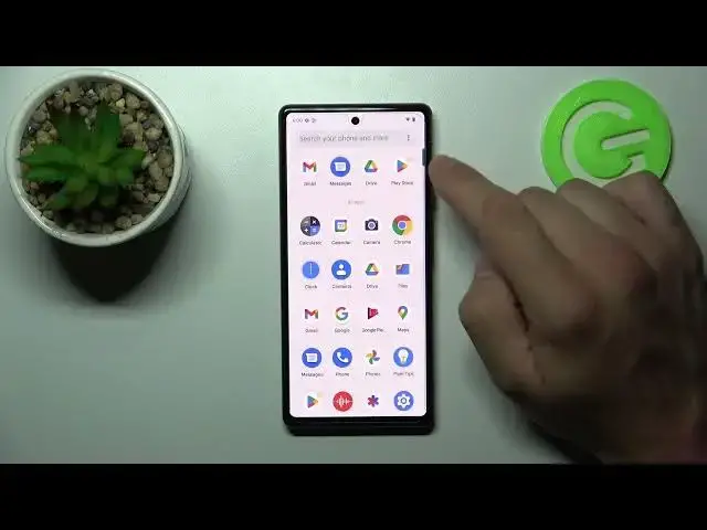 'Video thumbnail for How to Remove / Restore Messages Icon from / to the Home Screen on Google Pixel 6a'