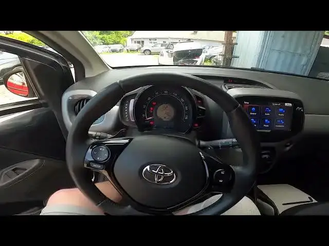 Video thumbnail for How to Turn Screen Display Off in Toyota Aygo II ( 2014 – 2021 ) | Blank Screen Display