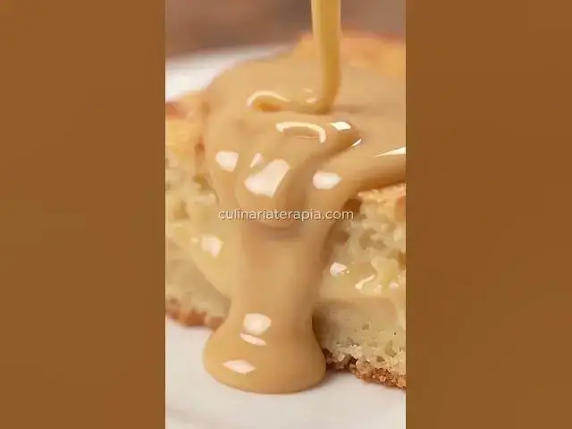 Video thumbnail for 🧀🍰 **Bolo mole de queijo supercremoso na assadeira — derrete na boca!** 🤤❤️