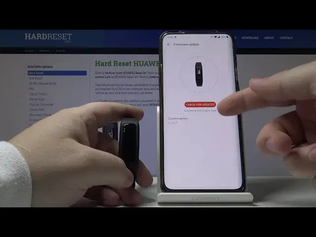 'Video thumbnail for How to Install Updates in Huawei Band 3e - Check for Updates'