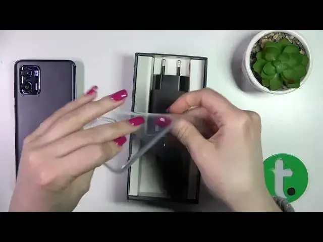 'Video thumbnail for Does Motorola Moto G73 Comes With a Back Cover | Unboxing'