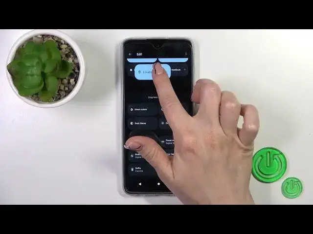 'Video thumbnail for How to Edit the Control Panel Layout on MOTOROLA Moto G32 - Managing Notification Panel Tiles'
