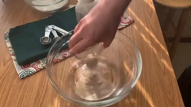 'Video thumbnail for How to Make Homemade Pizza Dough _ You Can Cook That _ Allrecipes.com(720P_HD)'