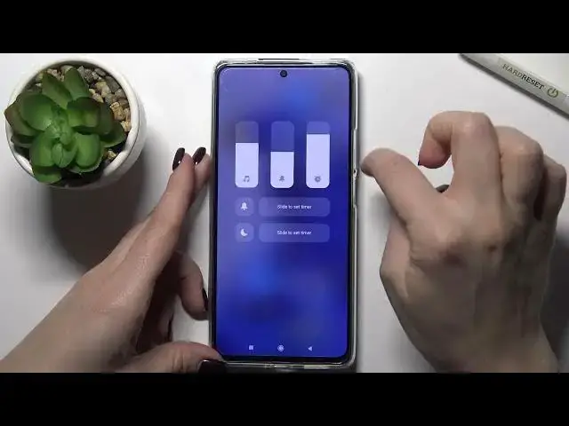 'Video thumbnail for How to Mute the Ringtone Volume on XIAOMI 11T'