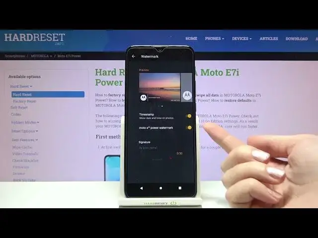 Video thumbnail for Manage Camera Settings - MOTOROLA Moto E7i Power and Watermark Option