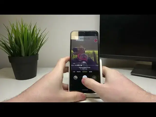 'Video thumbnail for Realme C33 - How To Take Selfie'