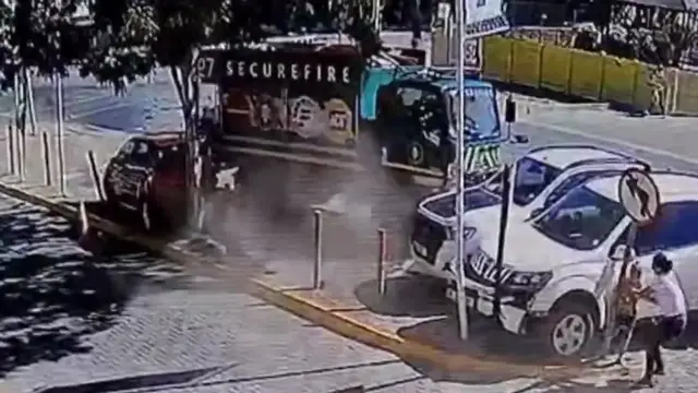 Video thumbnail for Eight-Year-Old Boy Survives Limpopo Crash With Minor Injuries