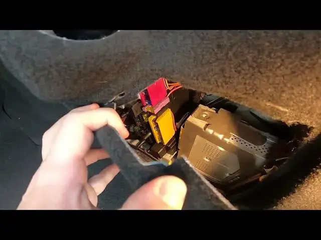 Video thumbnail for How to Enable or Disable Unlock Trunk Only Function in Mercedes C W204 C63 AMG ( 2011-2014 )