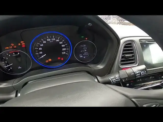 'Video thumbnail for How to Navigate Through the Speedometer Display Honda HR-V II ( 2015 – 2021 )'