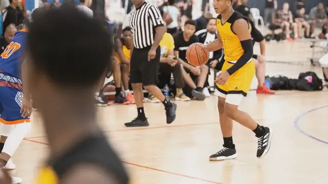 Video thumbnail for Top-Earning College Basketball Players as Social Media Influencers