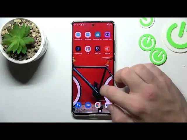 'Video thumbnail for Motorola Edge 30 Ultra - How To Enable & Disable App Drawer'