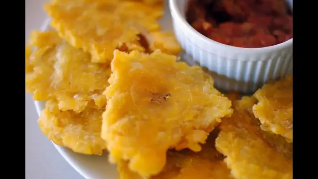 Video thumbnail for PATACONES | Cómo Hacer Tostones | SyS