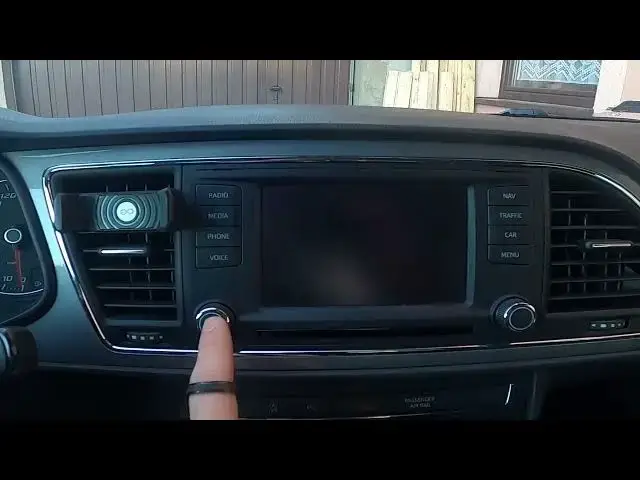 'Video thumbnail for How to Turn Radio On or Off in Seat Leon III ( 2012 - 2020 ) - Enable or Disable Radio'