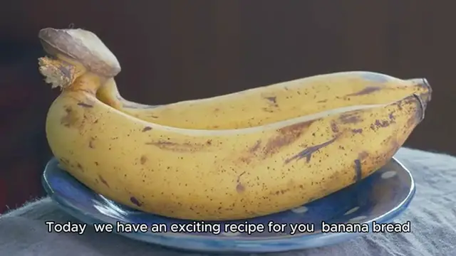 Video thumbnail for banana choco bread recipe