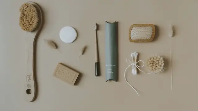 'Video thumbnail for Grüner Putzen: Der Leitfaden für nachhaltige Reinigungsmittel'