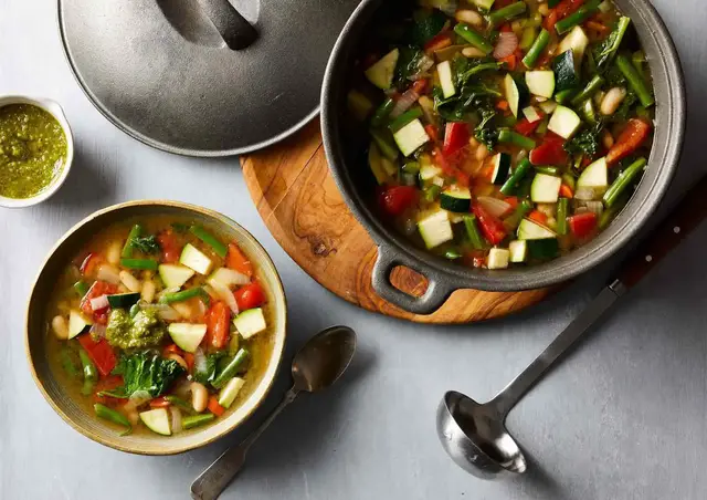 'Video thumbnail for Weight Reduction Vegetable Soup'