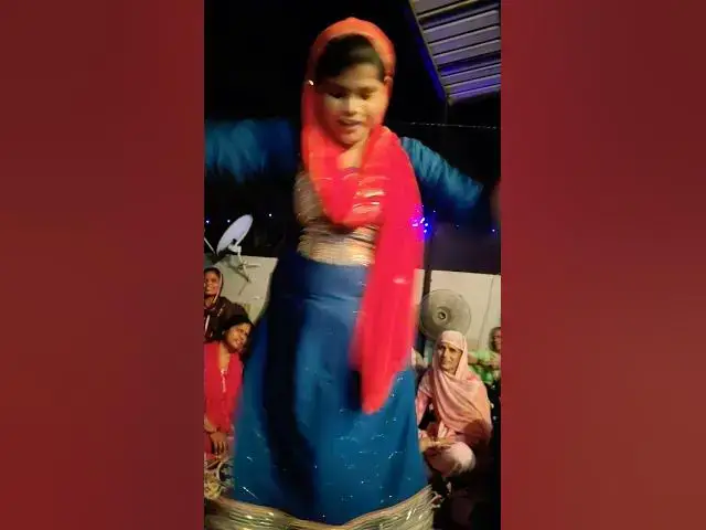 Video thumbnail for पहली बार देखी यूपी वाली गुजरी ने तो कमल कर दिए इतना सुथरा नाच#trending #viral #डांस