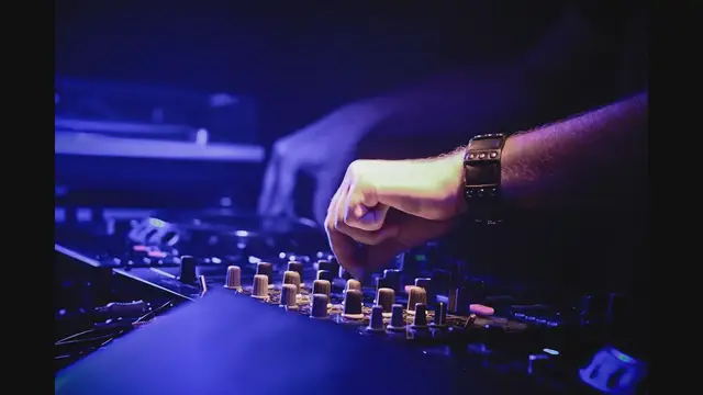 'Video thumbnail for dj'