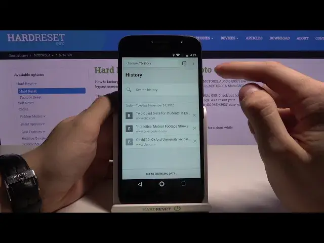 'Video thumbnail for How to Clear Browsing Data on MOTOROLA Moto G5S – Delete Page History'