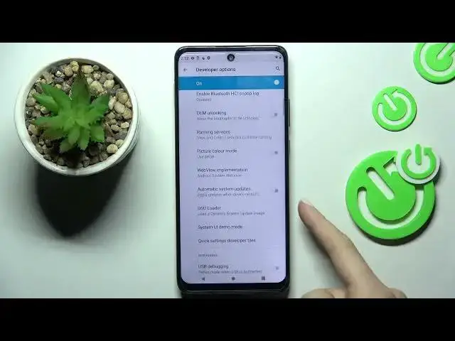 Video thumbnail for How to Enable Automatic System Updates on the MOTOROLA One 5G Ace