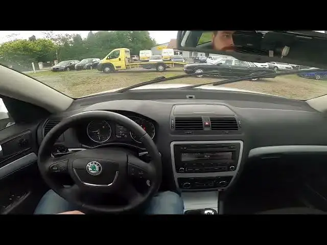 Video thumbnail for Where is Sunglasses Compartment in Skoda Octavia II ( 2004 – 2013 )