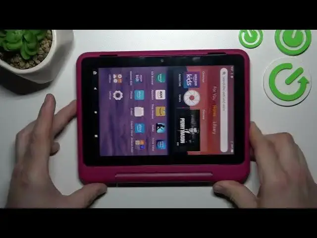 Video thumbnail for Amazon Fire HD 8 Kids Pro - How to Connect Headphones? Wireless or a Cable?