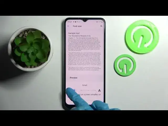 'Video thumbnail for How to Adjust Font in Realme C35 - Change Font Size'