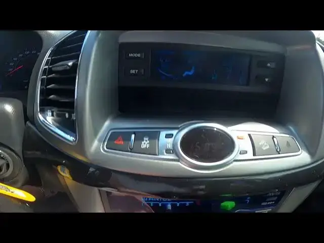 'Video thumbnail for How to Enable or Disable Front Windshield Blowing in Chevrolet Captiva II ( 2011 - now )'