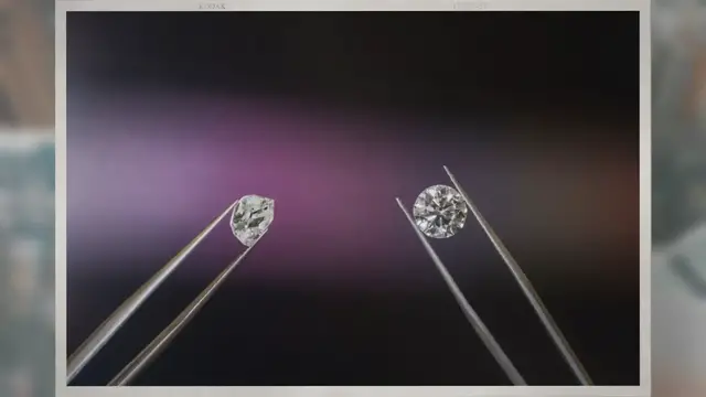 Video thumbnail for What Is the Difference Between a Diamond and a Sapphire?