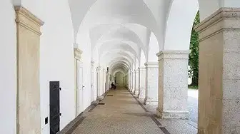 Video thumbnail for Zu Gast im Stift Heiligenkreuz