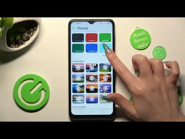 'Video thumbnail for How to Change and Customize Keyboard Theme on SAMSUNG Galaxy A04s'