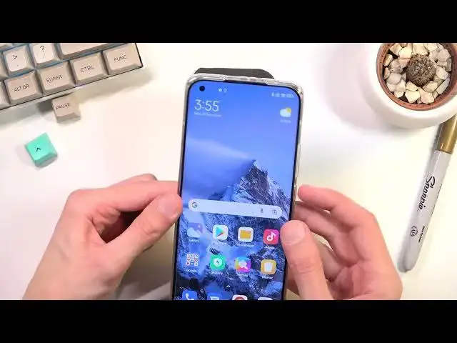Video thumbnail for How to Insert SIM Card on XIAOMI Mi 11 Ultra – Set Network Connection