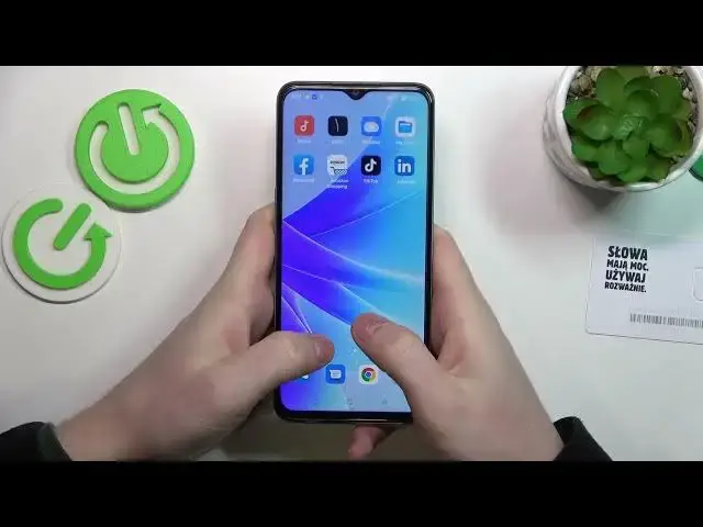 'Video thumbnail for OPPO A57s Hand Size Comparison'