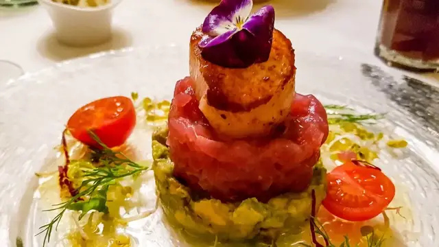 Video thumbnail for Freisinger Hof Oberföhring Hotel und Restaurant